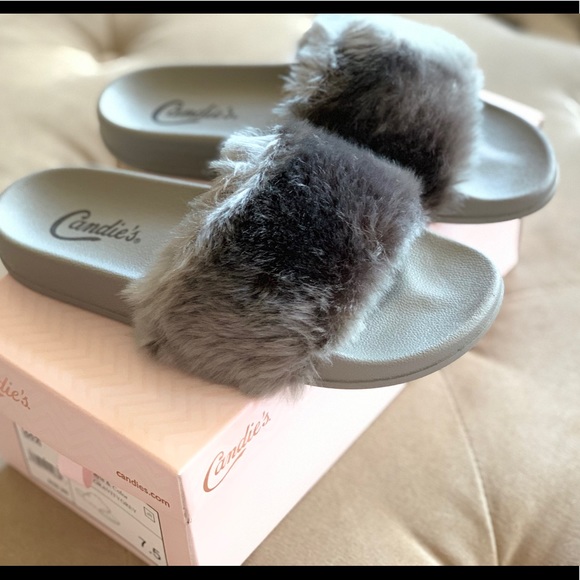 CANDIE’S FURY SLIDES - GRAY - New w/ box - Picture 3 of 6